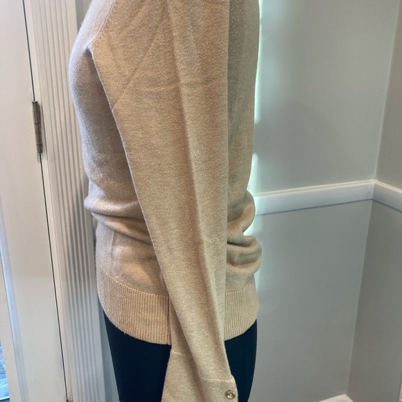 Lilly Pulitzer Sweater in Size Medium - Picture 3 of 9